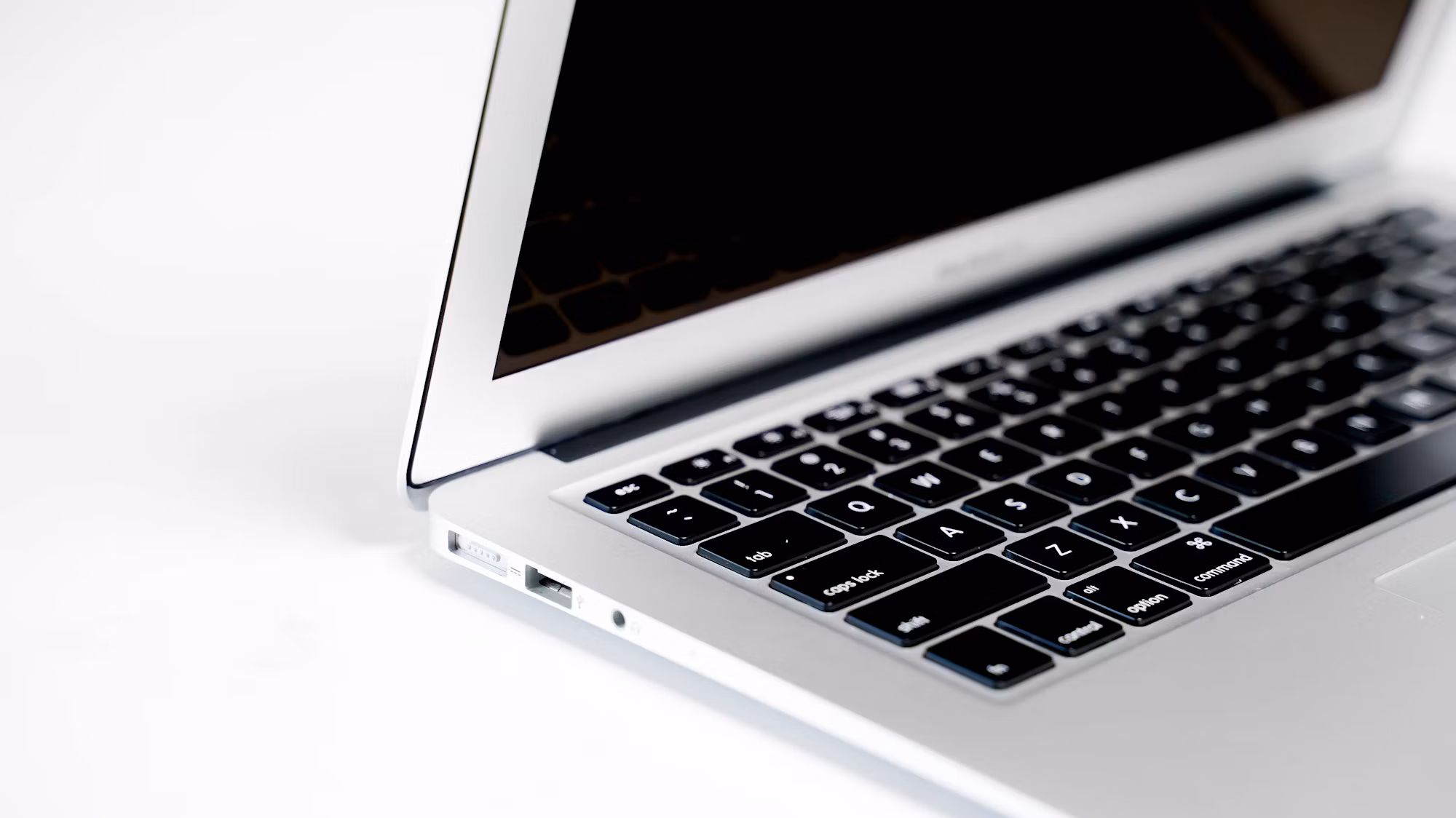 Mastering Your Game: A Deep Dive into Gaming Keyboards